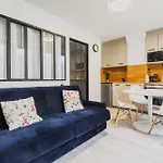 Newly Renovated Appartement ☆ Canal De L\'Ourq ☆